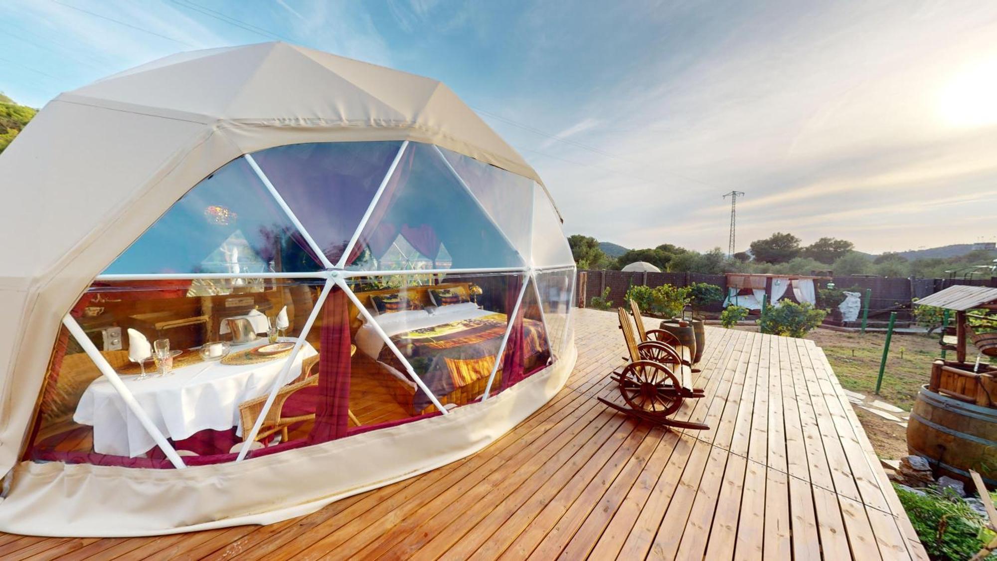 Domo Suites Masia Cal Geperut Badalona Exterior photo